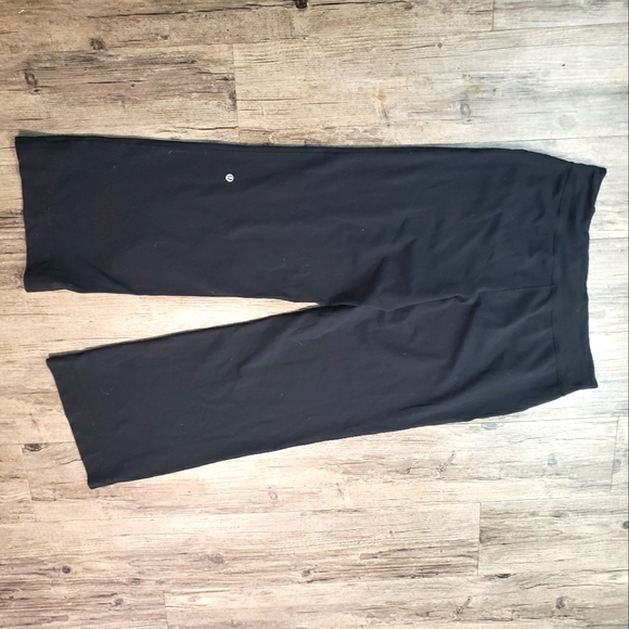 Lululemon wide leg black tie waist with pockets sz 14